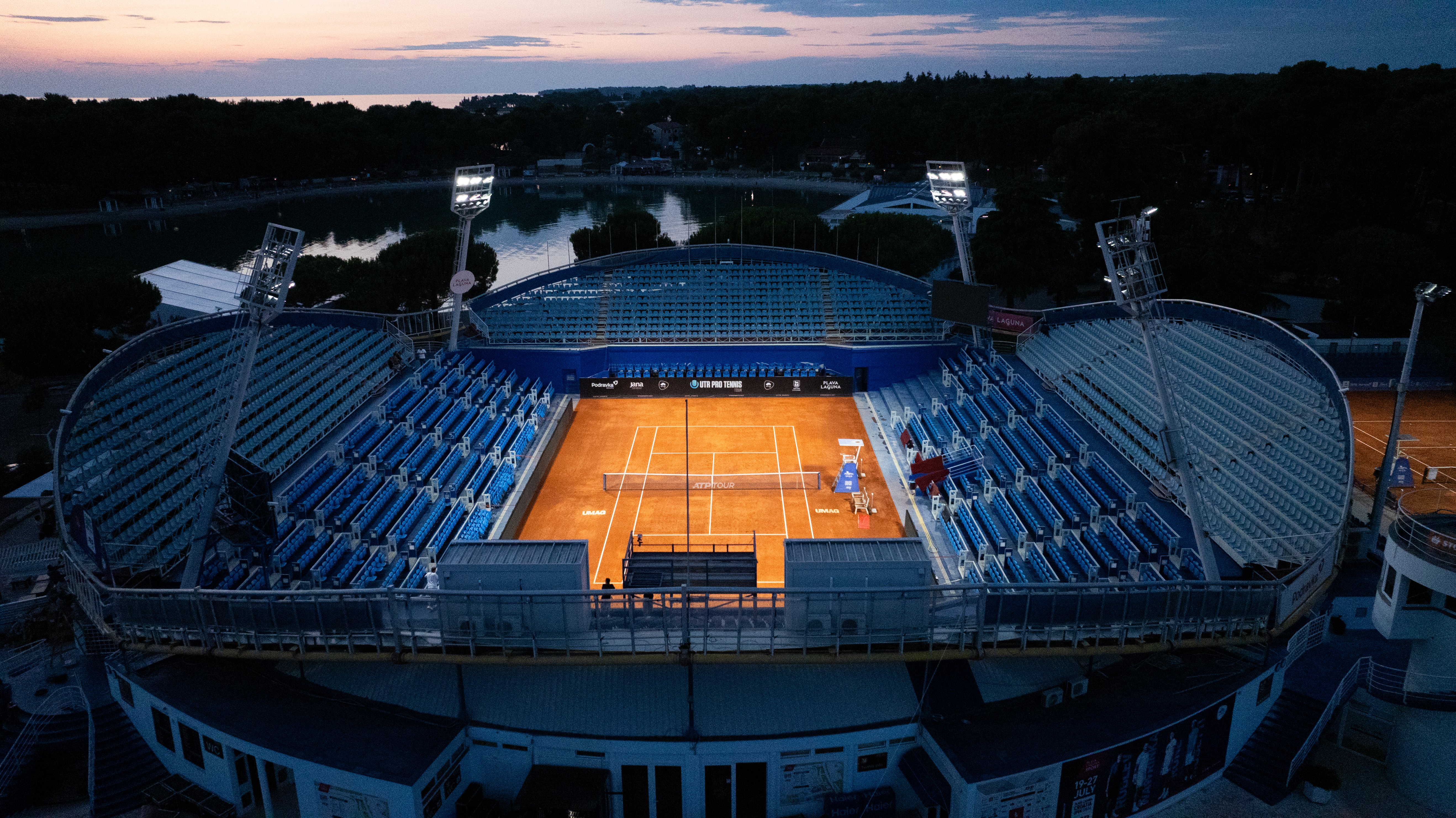 hight performing tennis court lighting