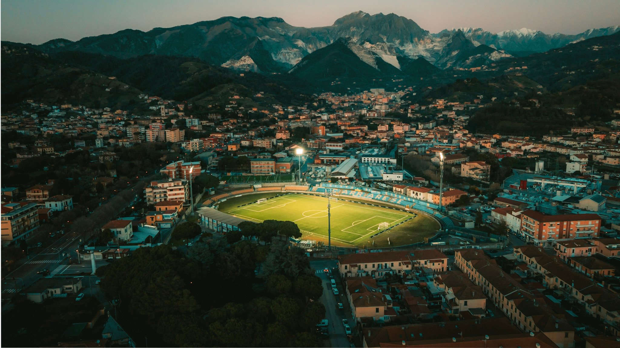 Waarom goede sportverlichting het verschil maakt | Lumosa