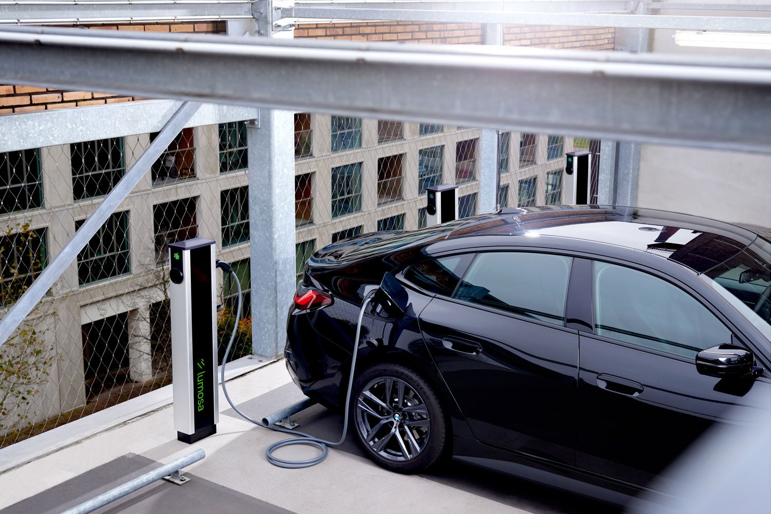 Wat betekent CPO, OCPP, e-MSP en roaming voor mijn laadpaal?