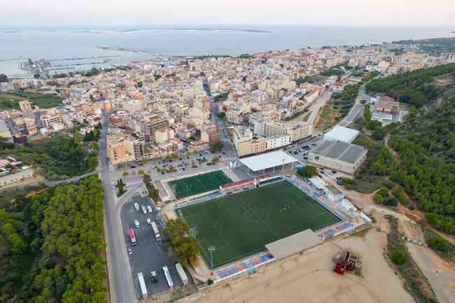 Lichthinder bij sportvelden voorkomen? Begin met goed lichtonderzoek | Lumosa