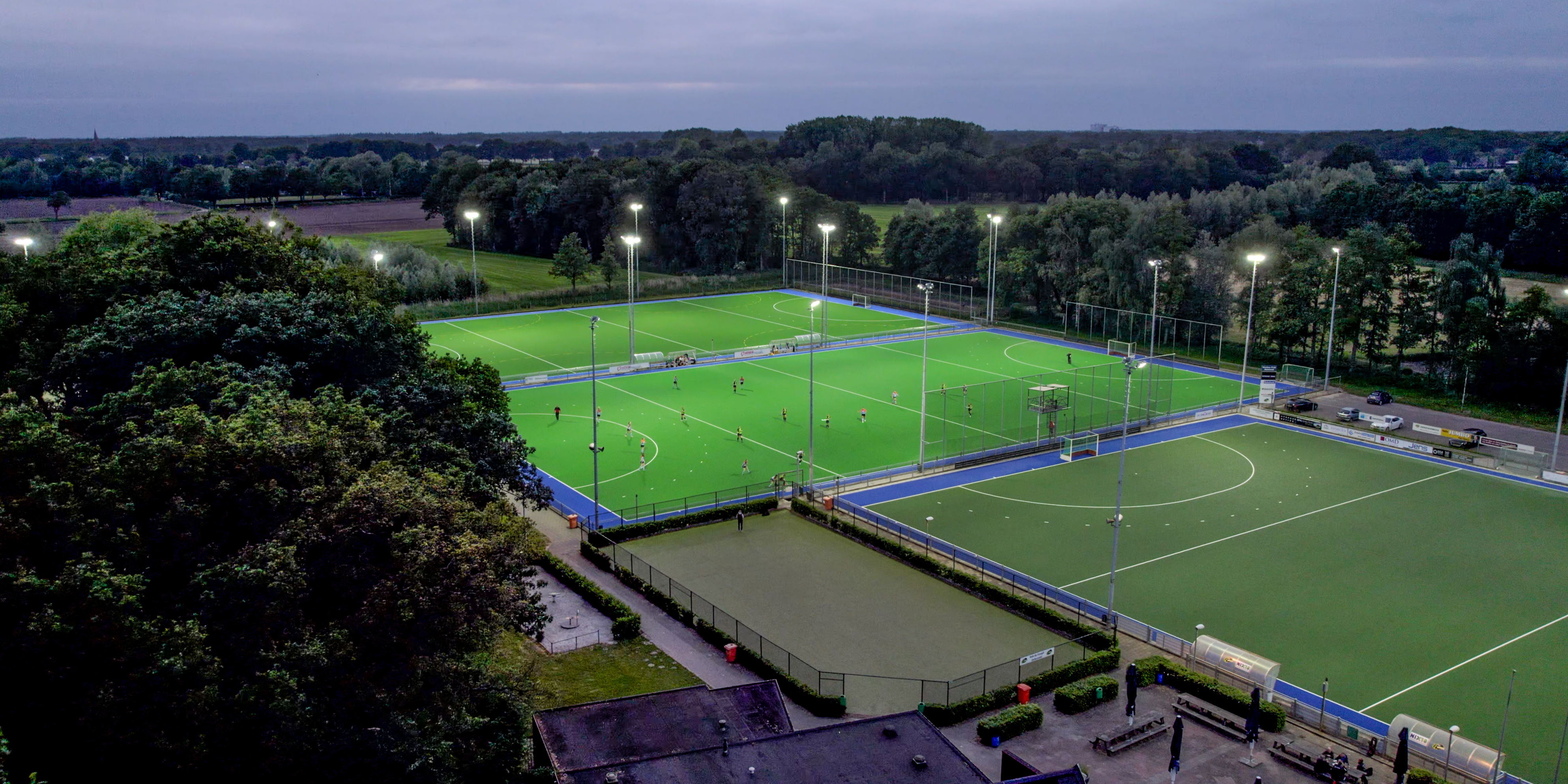 Hockeyveld verlichting: waarom goed licht het verschil maakt